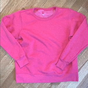Vintages Hanes sweatshirt (women’s)